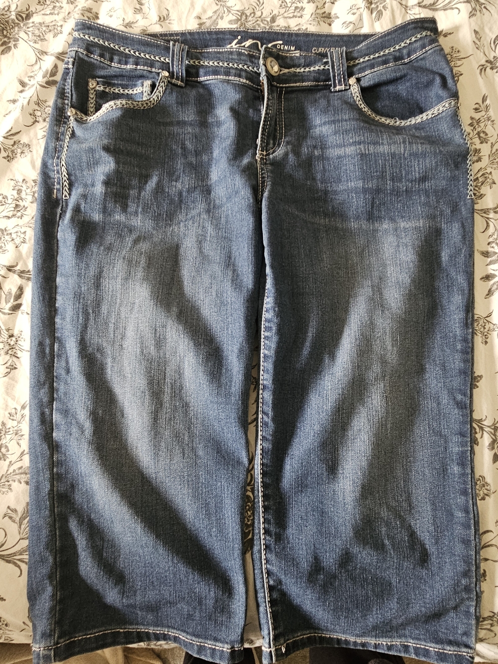INC International Concepts Women's Dark Blue Cropped Jeans